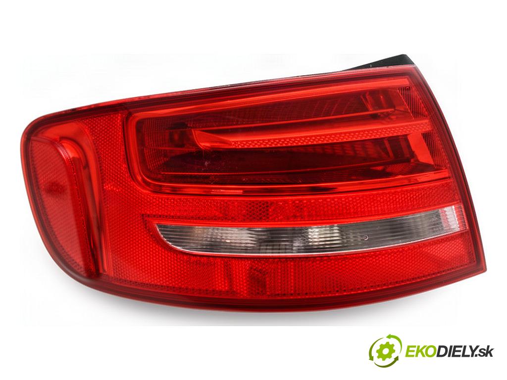 AUDI A4 B8 Kombi 2012 105 kW 2.0 TDI 1968 světlo levý zadní část 8K9945095