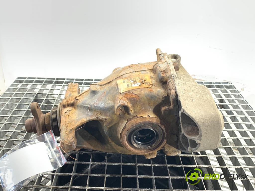 BMW F20 liftback 2011 100 kW 116 i 1598 Most ,diferenciál zad 7616971