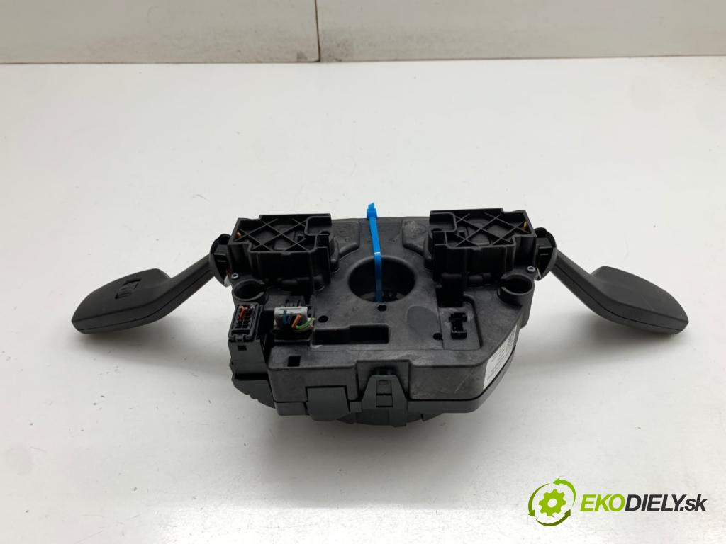 BMW F20 liftback 2011 100 kW 116 i 1598 přepínač kombinovaný 9242289 (Páčky pod volantem)