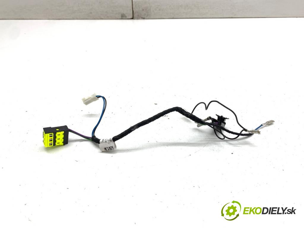 BMW F20 liftback 2011 100 kW 116 i 1598 káblovačka silenbloku airbag 62557393