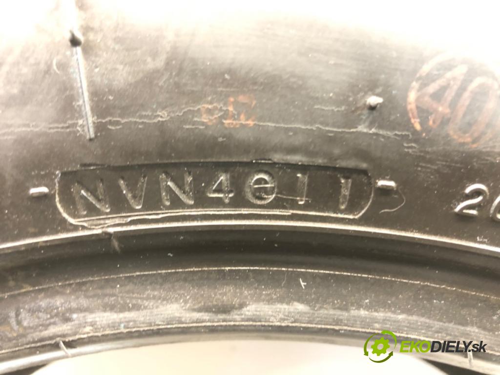 --- ---      PNEUMATIKY: VÍCENÁ SEZÓNA: 265/65 R17 YOKOHAMA