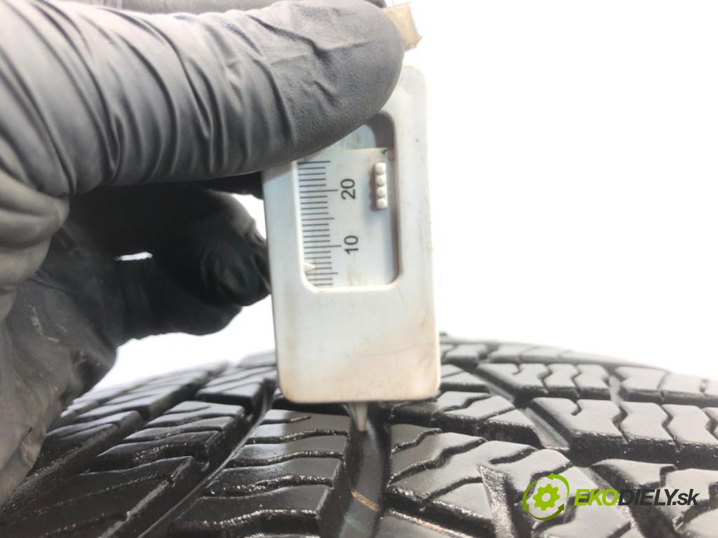 --- ---      PNEUMATIKY: PARA: VÍCENÁ SEZÓNA: 205/60 R16 ZEETEX