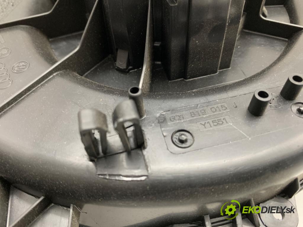 AUDI A1 8X liftback 2011 63 kW 1.2 TFSI 1197 ventilátor kúrenia 6Q1819015J