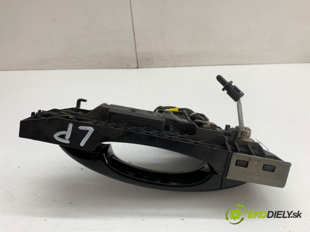 AUDI A1 8X liftback 2011 63 kW 1.2 TFSI 1197 klika vnejší levý přední část