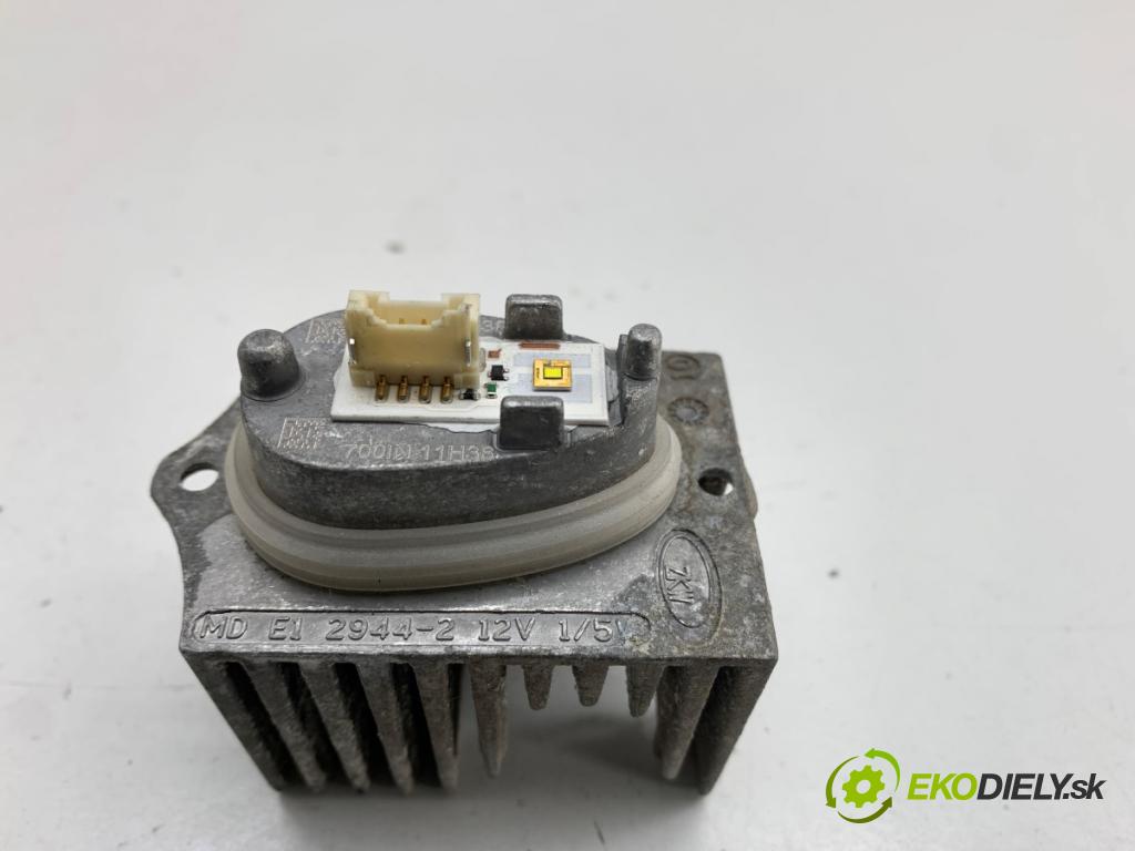AUDI A1 8X liftback 2011 63 kW 1.2 TFSI 1197 modul LED 2944-2