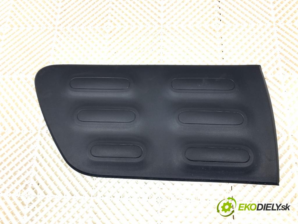 CITROEN C4 CACTUS liftback 2015 60 kW 1.2 VTi 82 1199 Lišta Dvere pravy zad 9801023680