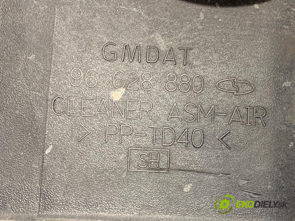 CHEVROLET CAPTIVA SUV 2007 100 kW 2.4 2405 Obal filtra vzduchu 96628880 (Obal vzduchového filtra)