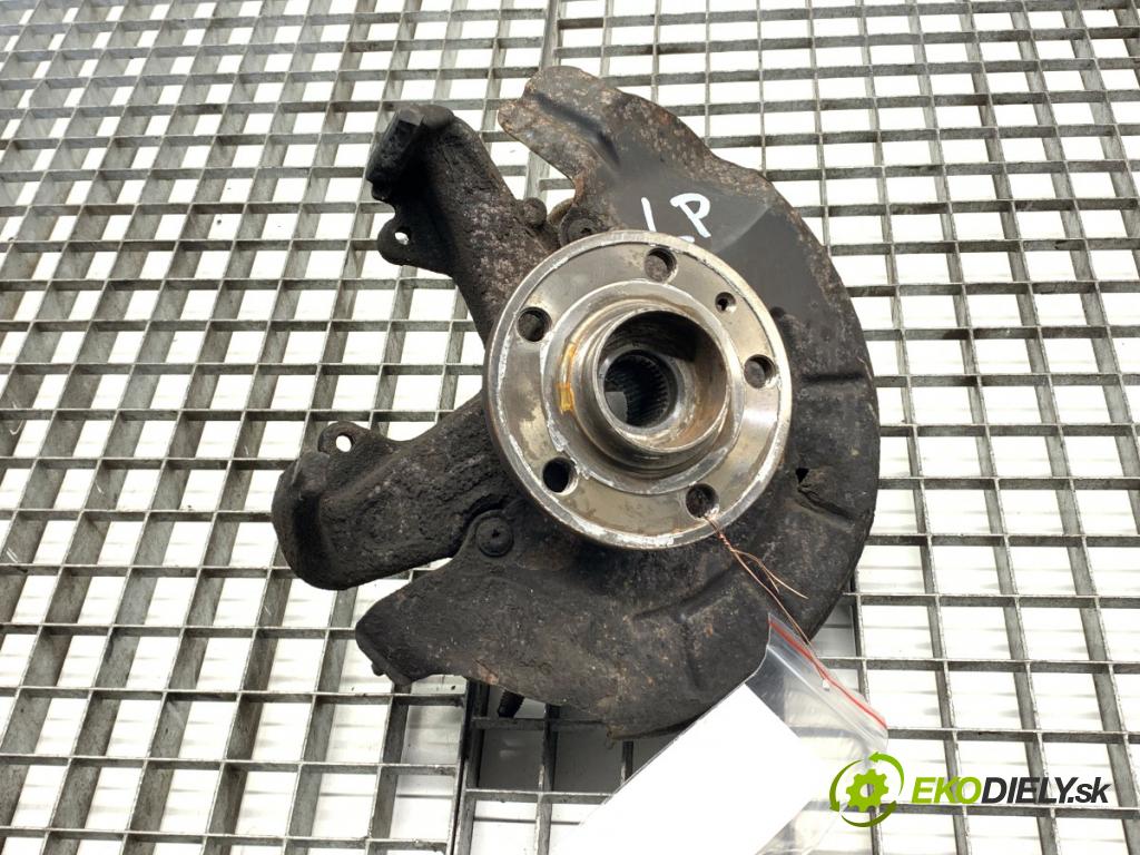 AUDI A1 8X liftback 2011 63 kW 1.2 TFSI 1197 náboj ľavy predný 