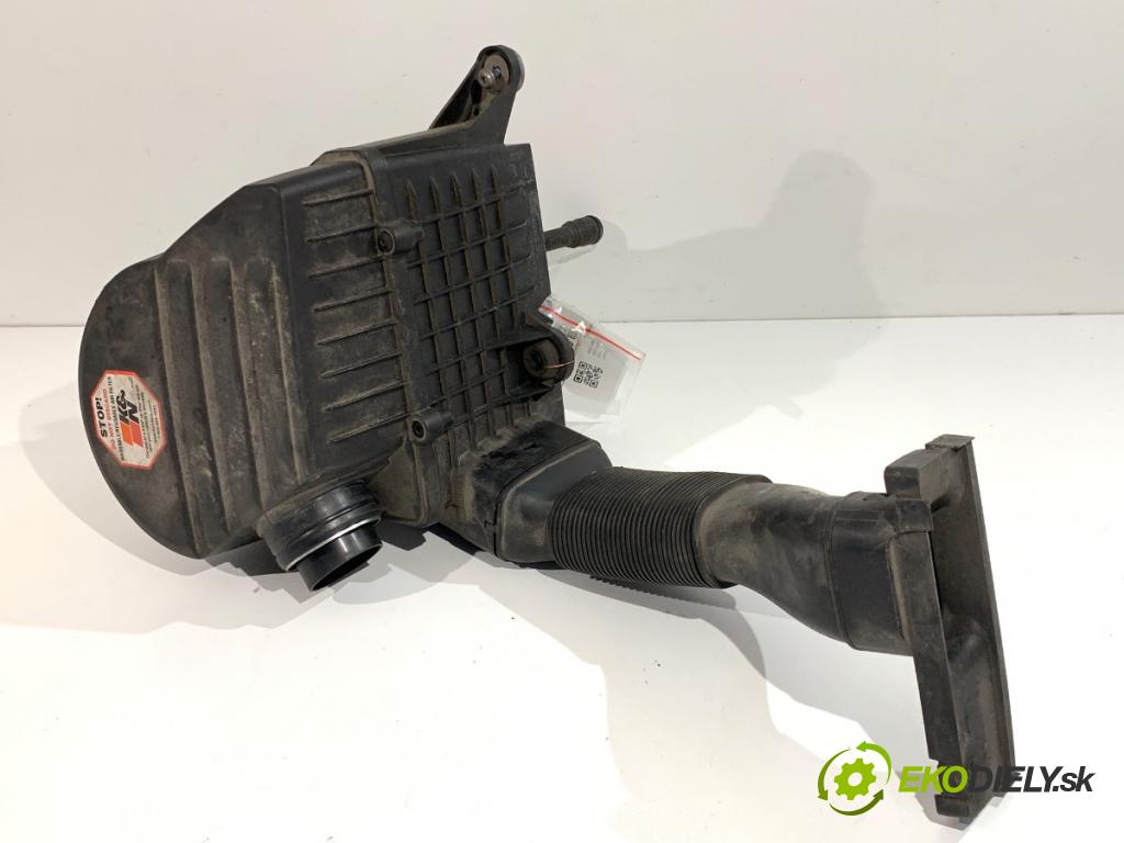 AUDI A1 8X liftback 2011 63 kW 1.2 TFSI 1197 Obal filtra vzduchu 6R0129607C (Obal vzduchového filtra)