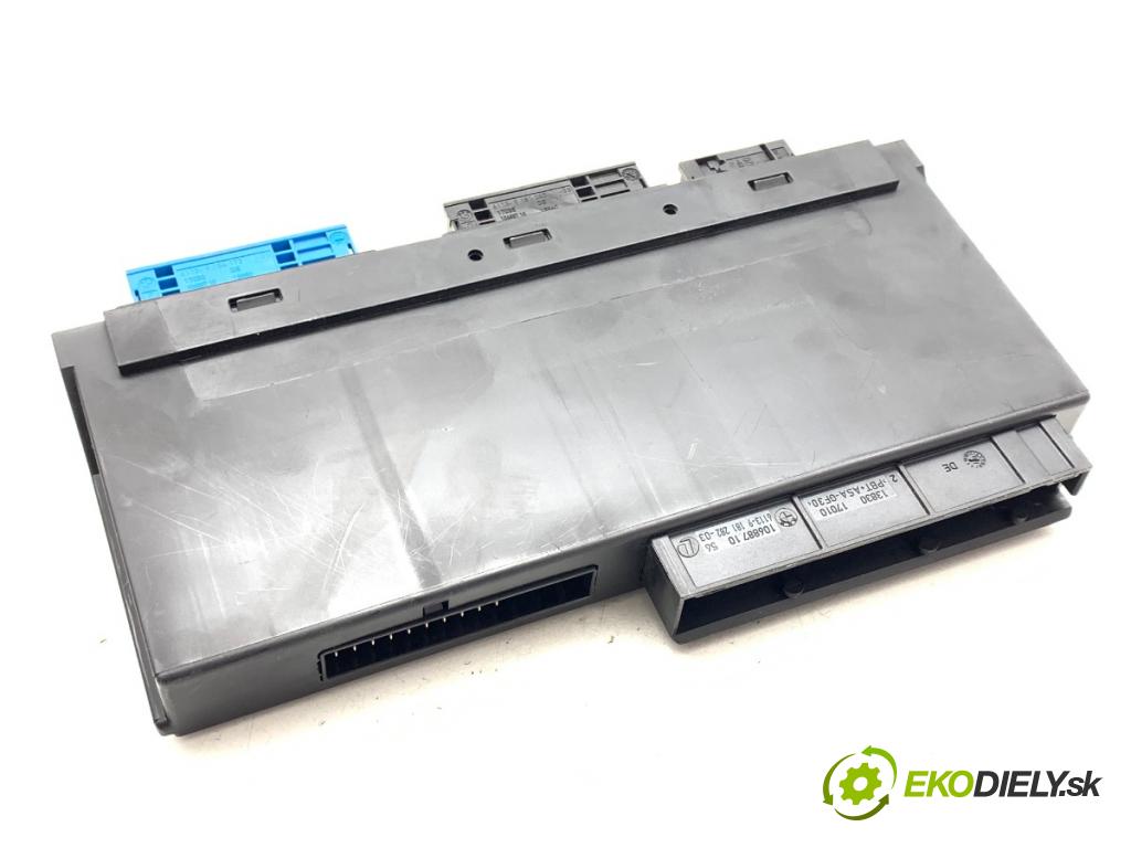 BMW F10 sedan 2011 120 kW 520 d 1995 modul komfortu 9244393 (Komfortní modul)