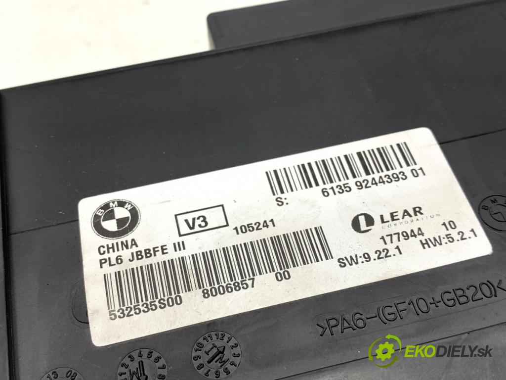 BMW F10 sedan 2011 120 kW 520 d 1995 modul komfortu 9244393 (Komfortní modul)