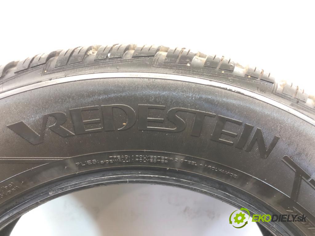 --- --- PNEUMATIKY: zima 2X 215/60 R16 VREDESTEIN: