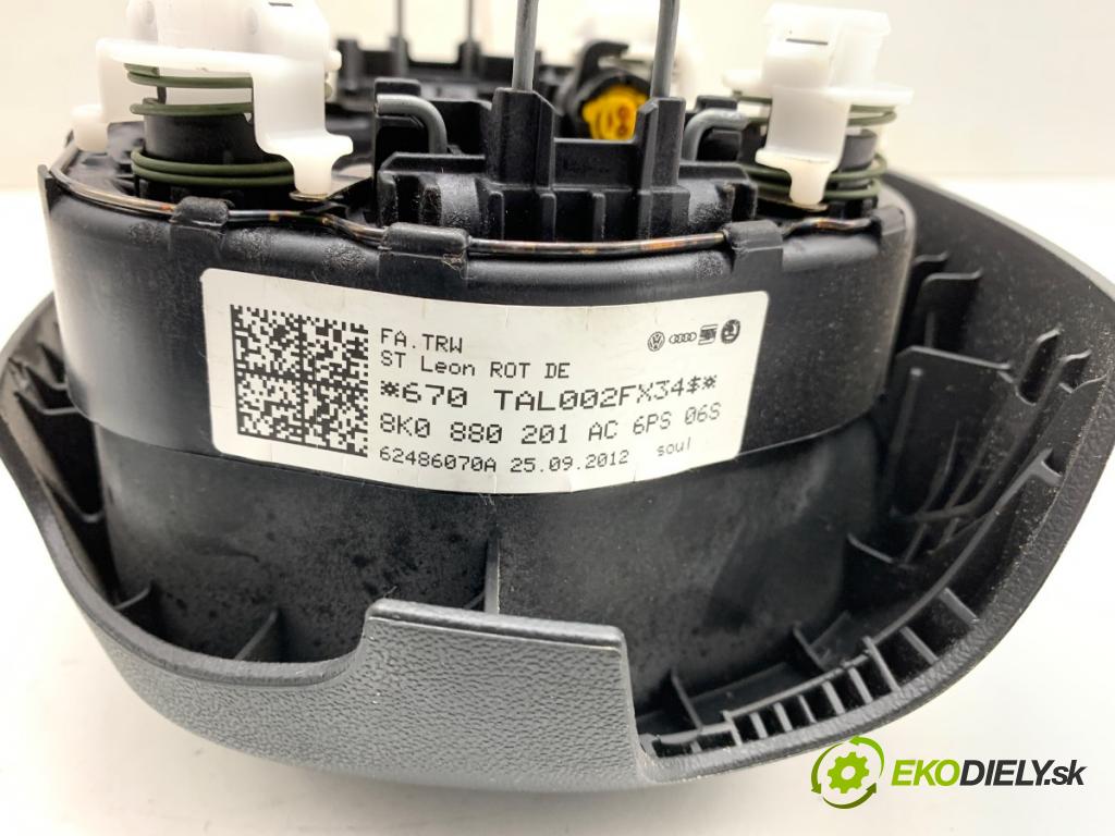 AUDI A4 B8 Kombi 2012 105 kW 2.0 TDI 1968 AirBag volantu 8K0880201AC (Airbag)