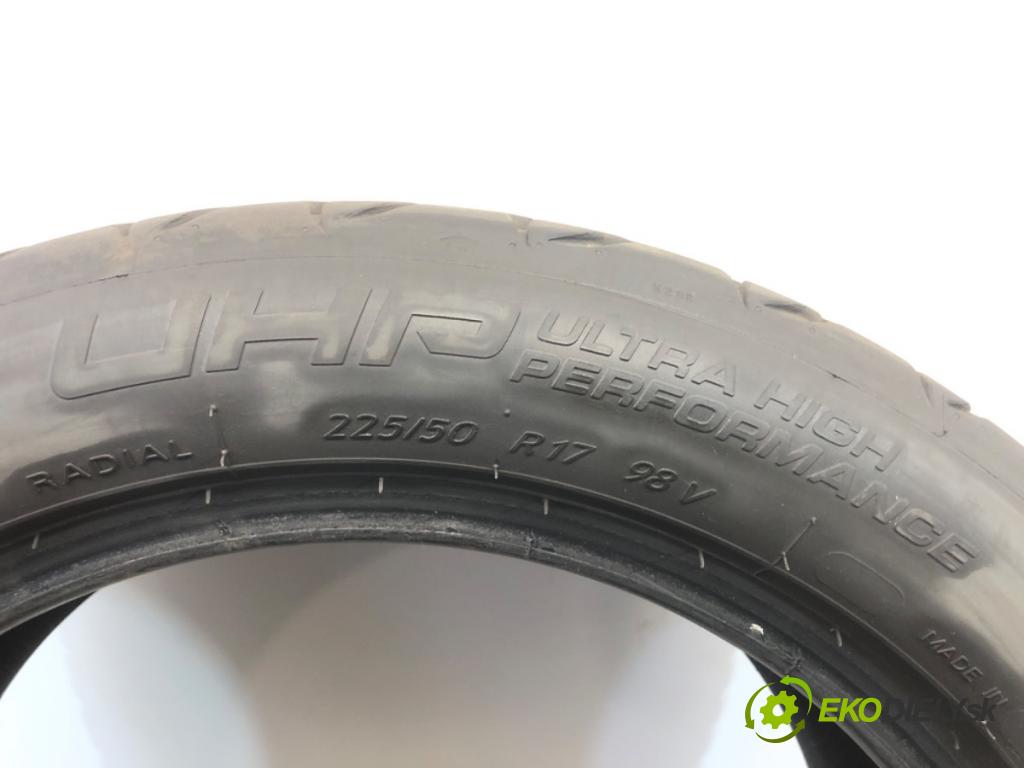 --- ---      PNEUMATIKY: 2X 225/50 R17