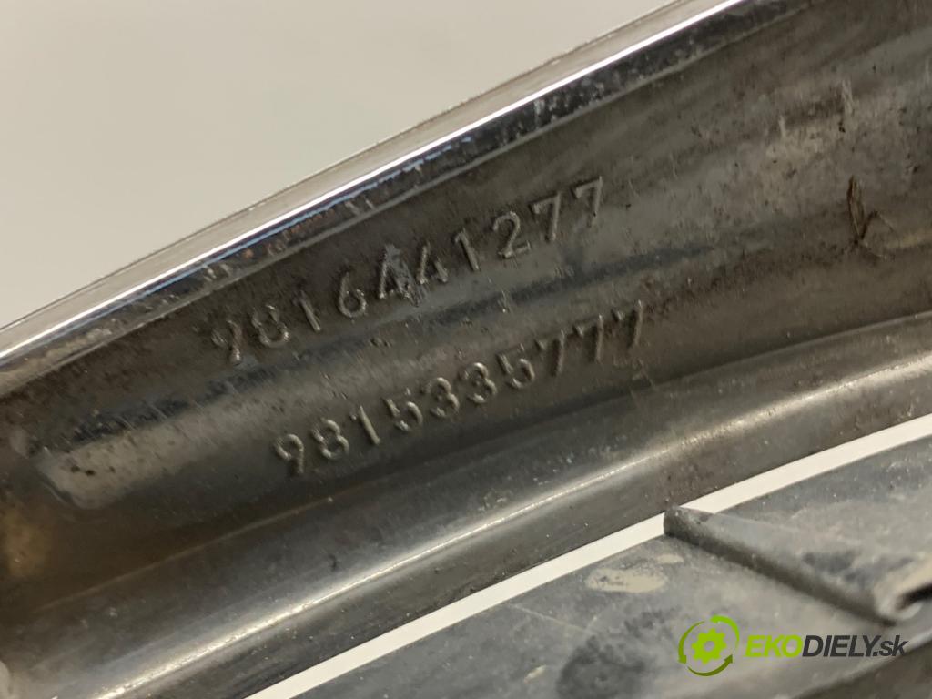 PEUGEOT 5008 II nadwozie wielkoprzestrzenne (MPV) 2017 133 kW 2.0 BlueHDi 180 1997 Mriežka maska 9816441277 (Mriežka predná (maska chladiča))