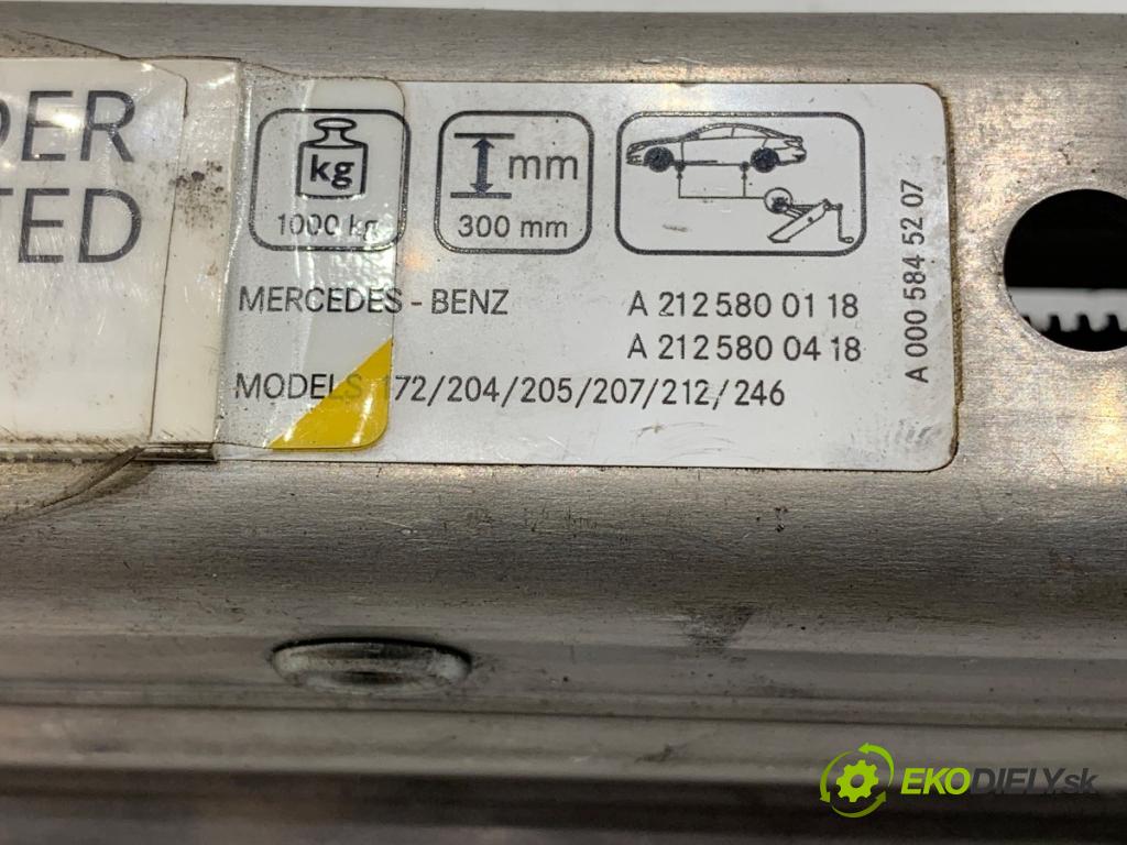 MERCEDES-BENZ S204 Kombi 2011 125 kW C 220 CDI (204.202) 2143 ZVEDÁK: - mechanismus A0005845207