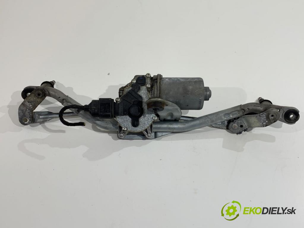 AUDI A1 8X liftback 2011 63 kW 1.2 TFSI 1197 Mechanizmus stieračov predný 8X1955119 (Motorček stieračov predný)