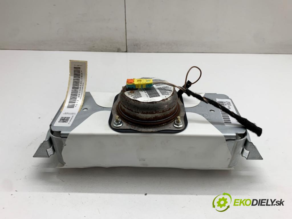 AUDI A4 B8 Kombi 2012 105 kW 2.0 TDI 1968 AirBag spolujezdce 8T0880204H (Airbag)