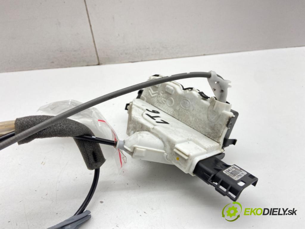 CITROEN C4 CACTUS liftback 2015 60 kW 1.2 VTi 82 1199 zámok Dvere ľavy zad PSA016904