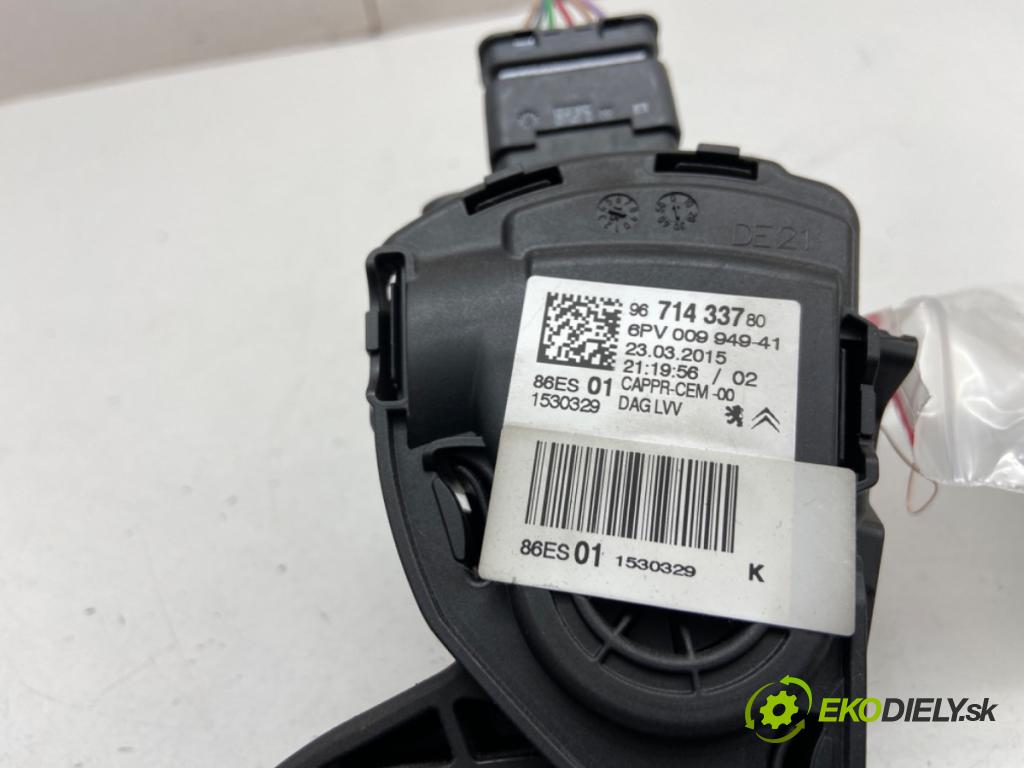 CITROEN C4 CACTUS liftback 2015 60 kW 1.2 VTi 82 1199 potenciometr plynového pedálu 9671433780 (Potenciometr plynového pedálu)
