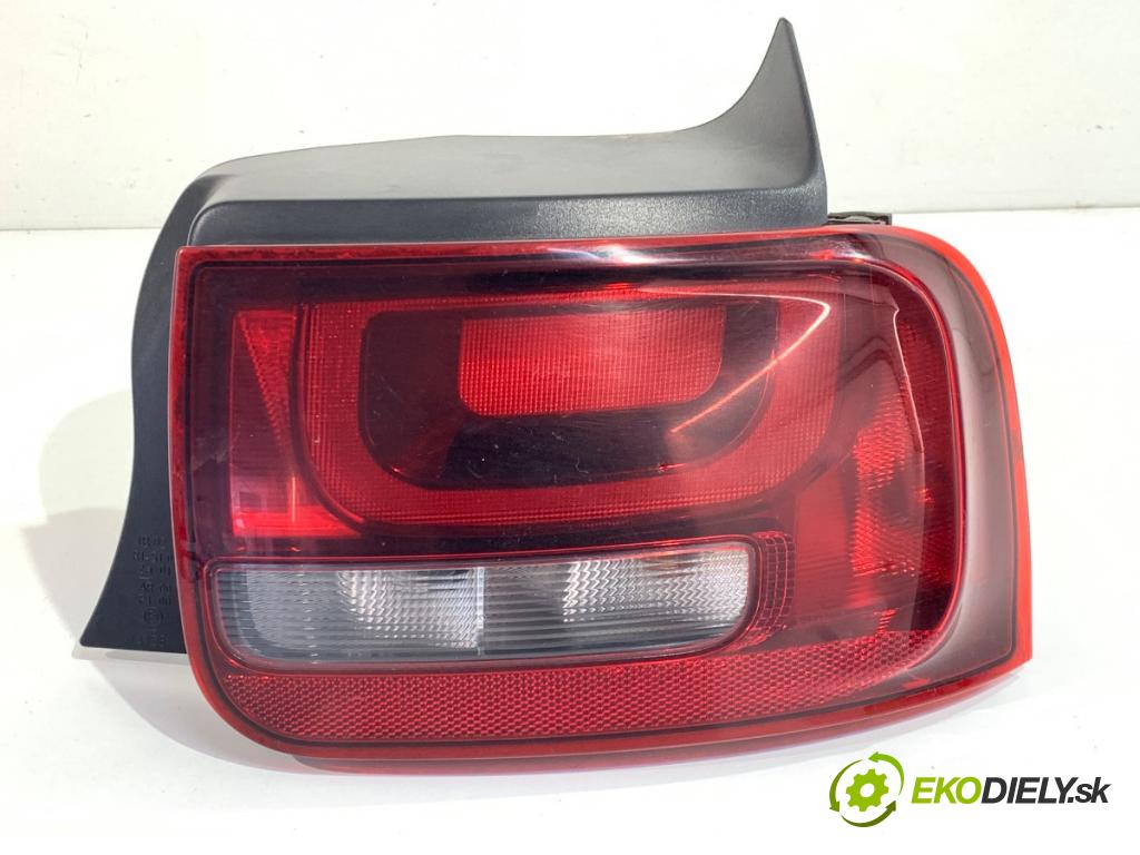 CITROEN C4 CACTUS liftback 2015 60 kW 1.2 VTi 82 1199 Svetlo pravy zad 9800916080