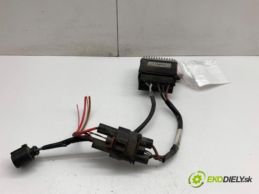 AUDI A4 B8 Kombi 2012 105 kW 2.0 TDI 1968 modul ventilátoru 8K0959501F