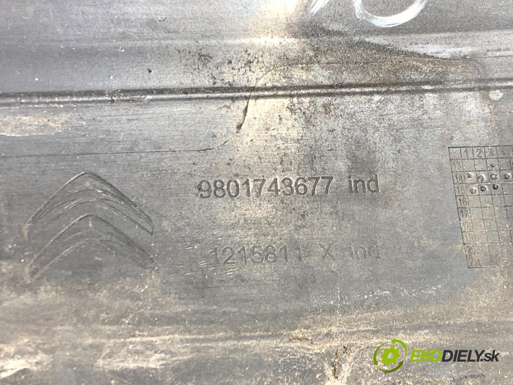 CITROEN C4 CACTUS liftback 2015 60 kW 1.2 VTi 82 1199 mří nárazníka pravý přední část 9801743677