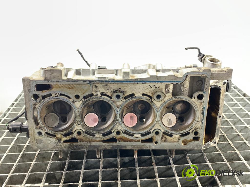 AUDI A1 8X liftback 2011 63 kW 1.2 TFSI 1197 Hlava valcov 03F103373D (Hlava valcov)