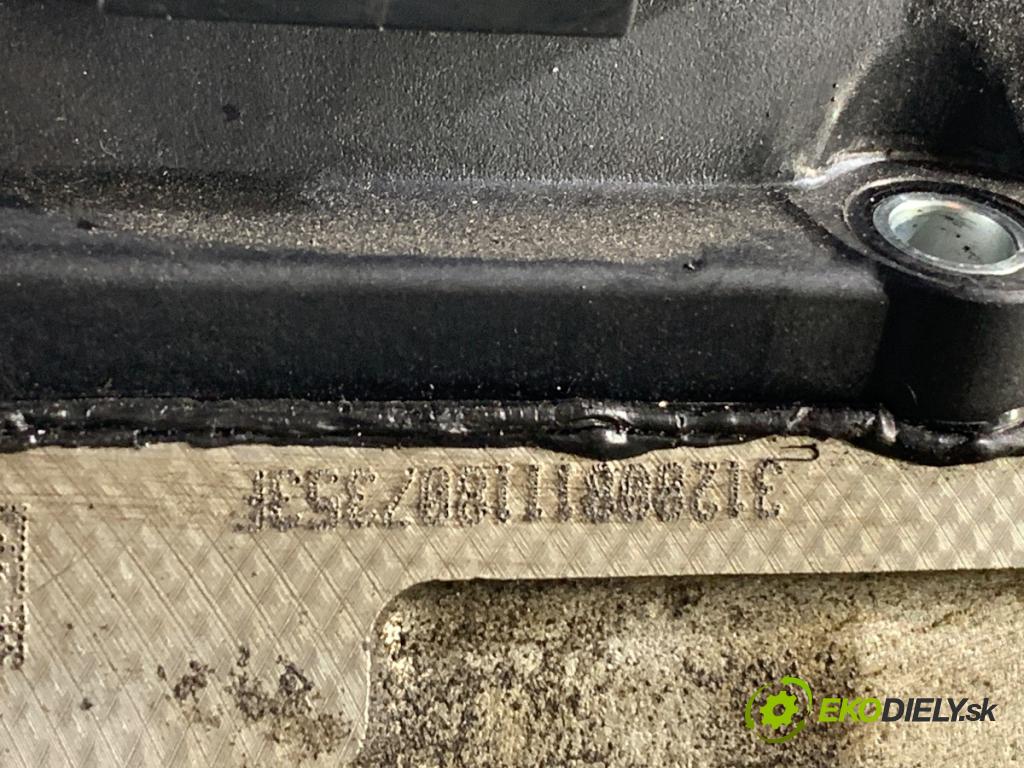 AUDI A1 8X liftback 2011 63 kW 1.2 TFSI 1197 Hlava valcov 03F103373D (Hlava valcov)