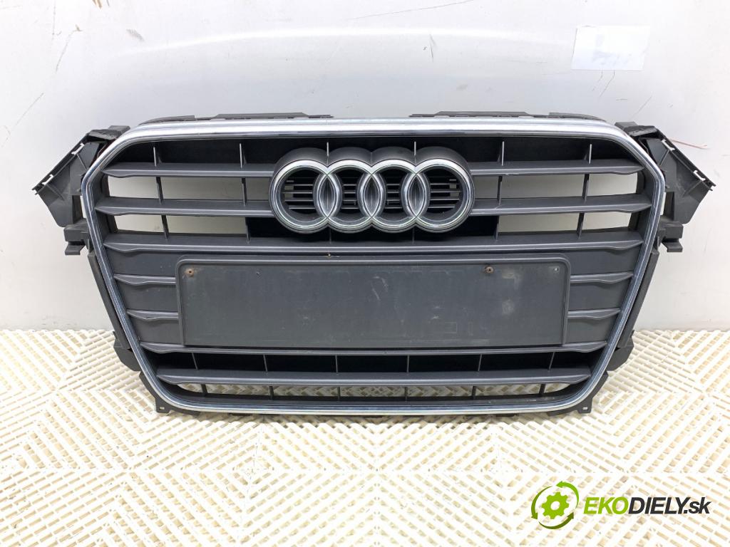 AUDI A4 B8 Kombi 2012 105 kW 2.0 TDI 1968 mřížka maska 8K0853651E (Přední mřížka (maska chladiče))