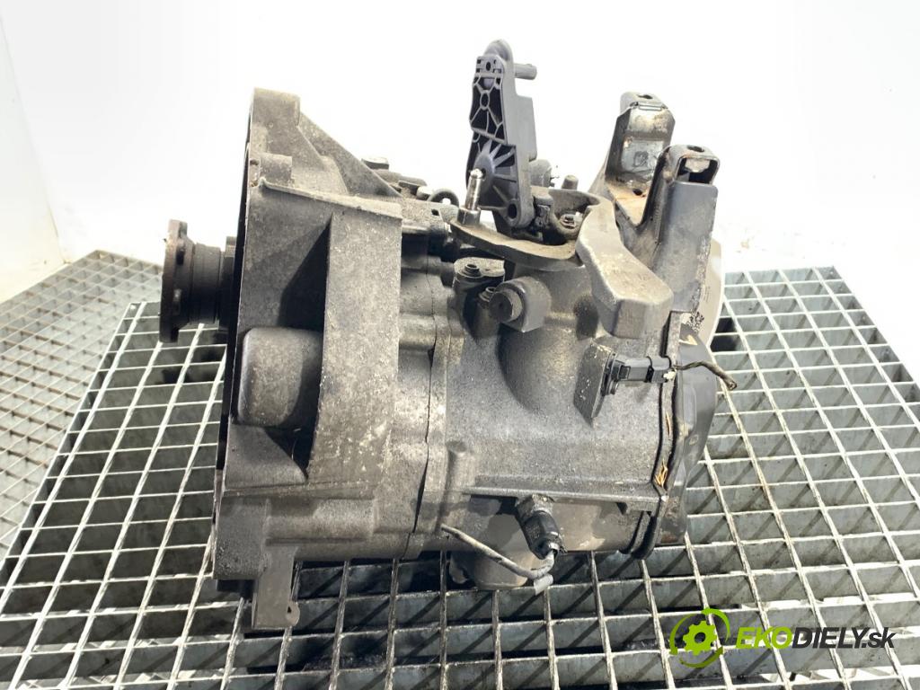 AUDI A1 8X liftback 2011 63 kW 1.2 TFSI 1197 převodovka LGQ (Převodovka)