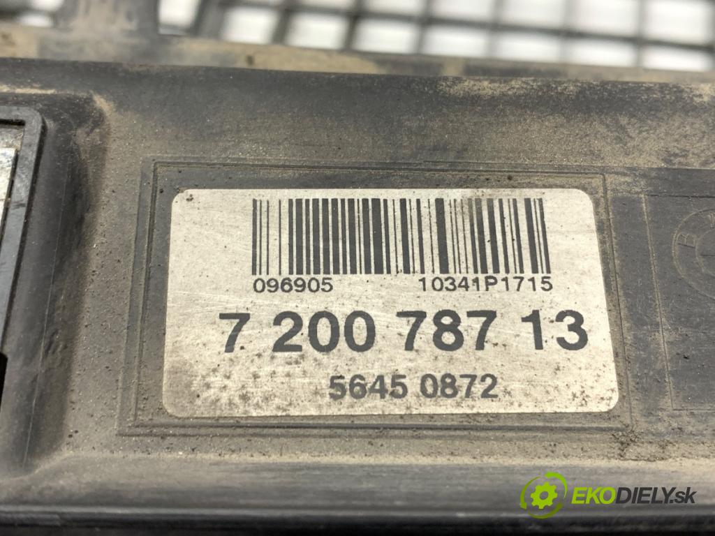 BMW F10 sedan 2011 120 kW 520 d 1995 Volant vzduchu 7200787