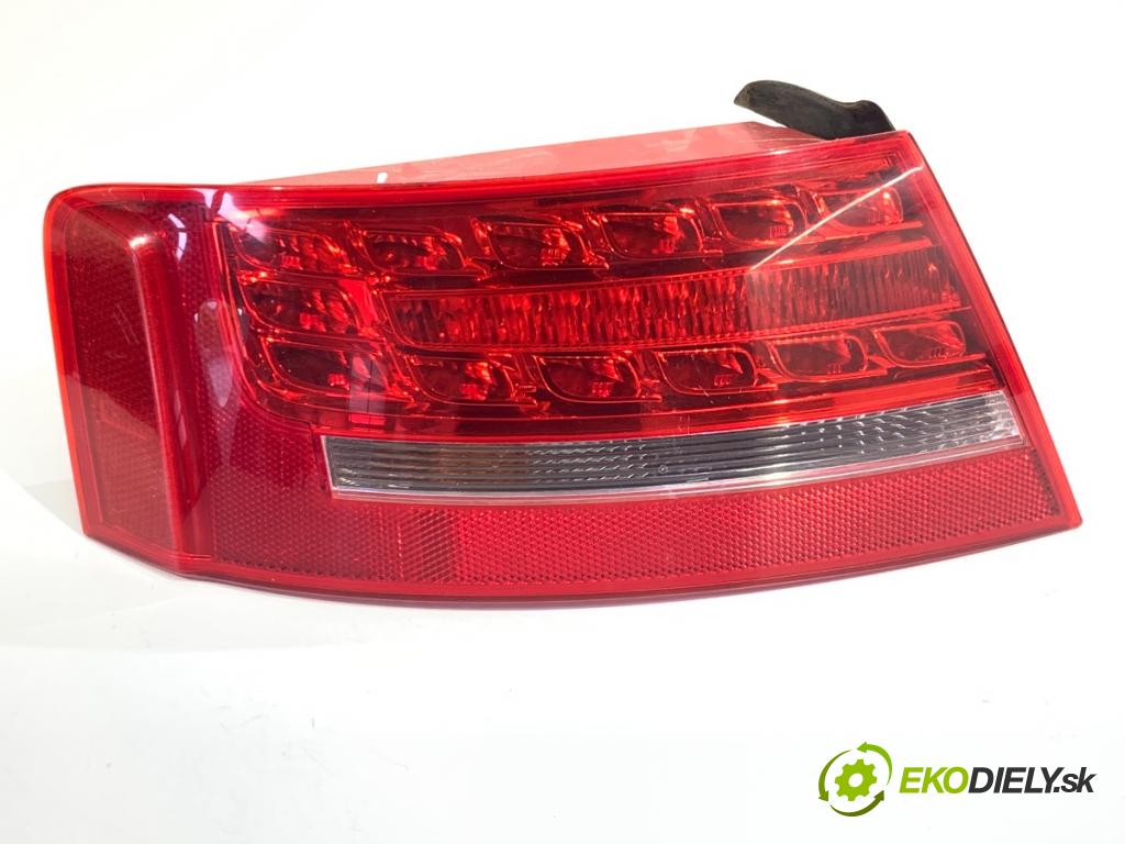 AUDI A5 8T liftback 2010 155 kW 2.0 TFSI quattro 1984 Svetlo ľavy zad 8T8945095D