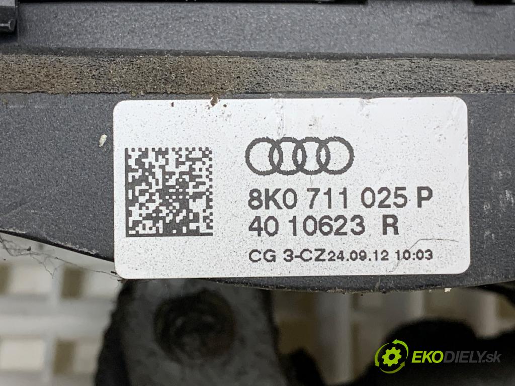 AUDI A4 B8 Kombi 2012 105 kW 2.0 TDI 1968 Kulisa 8K0711025P (Rýchlostná páka (kulisa))
