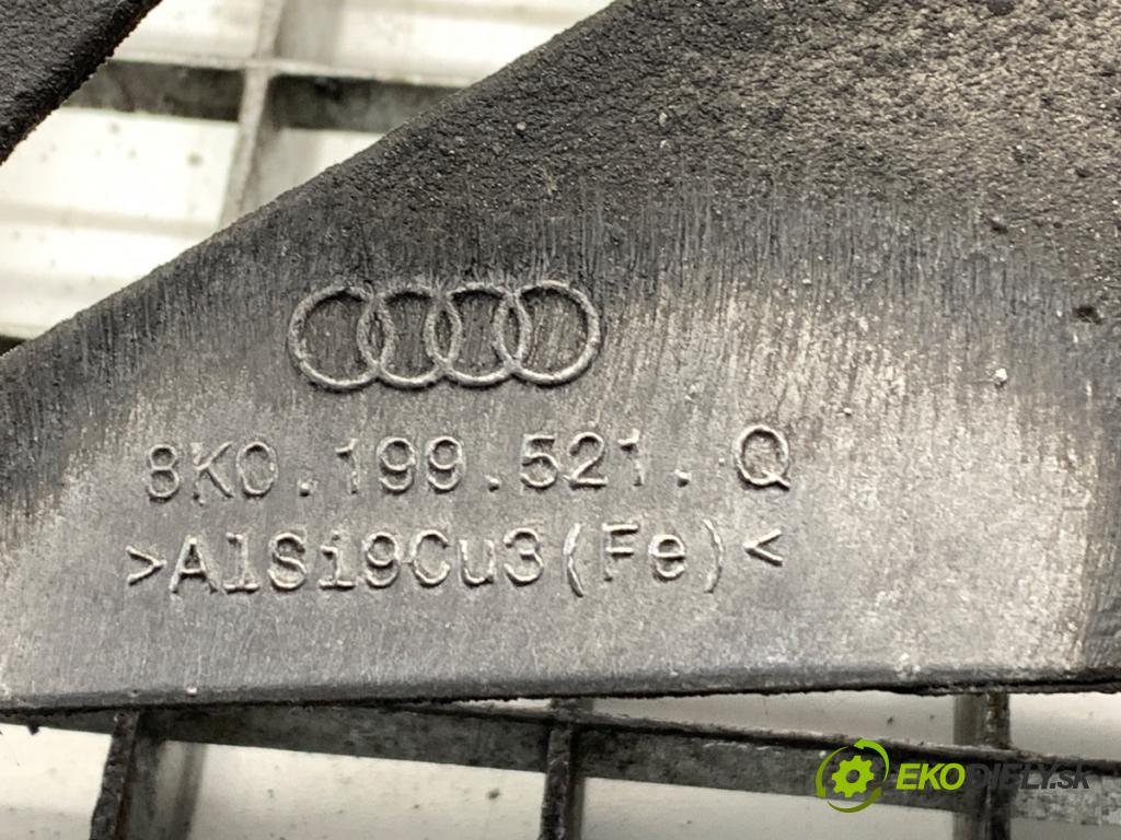 AUDI A4 B8 Kombi 2012 105 kW 2.0 TDI 1968 držák výztuha pod motor 8K0199521Q