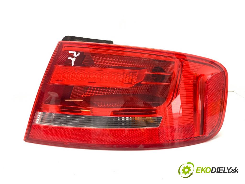 AUDI A4 B8 sedan 2008 105 kW 2.0 TDI 1968 Svetlo pravy zad 8K5945096D