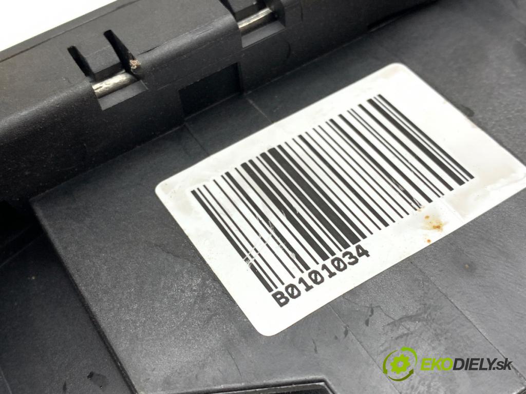 AUDI A4 B8 sedan 2008 105 kW 2.0 TDI 1968 svorka plus