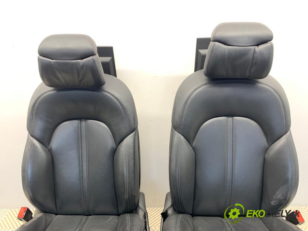 AUDI A8 D4 sedan 2012 368 kW 6.3 W12 quattro 6299 Sedadlá, sedačky Sedadlo bočné