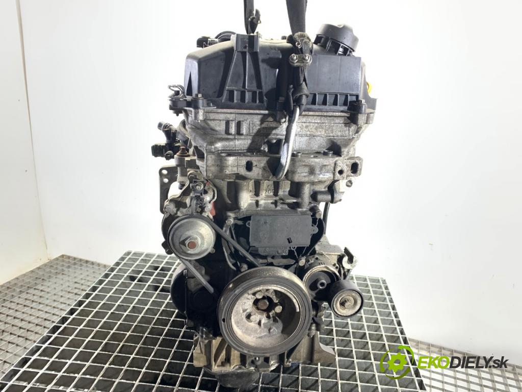 CITROEN C4 CACTUS liftback 2015 60 kW 1.2 VTi 82 1199 motor HMZ (Motor)