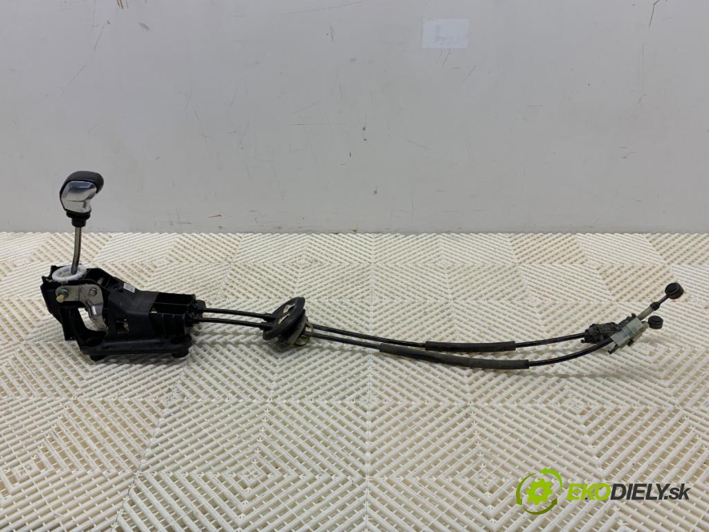 CITROEN C4 CACTUS liftback 2015 60 kW 1.2 VTi 82 1199 Kulisa 9683711580 (Rýchlostná páka (kulisa))
