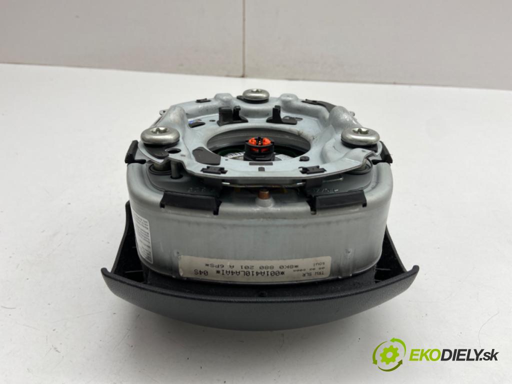 AUDI A4 B8 sedan 2008 105 kW 2.0 TDI 1968 AirBag volantu 8K0880201A (Airbag)