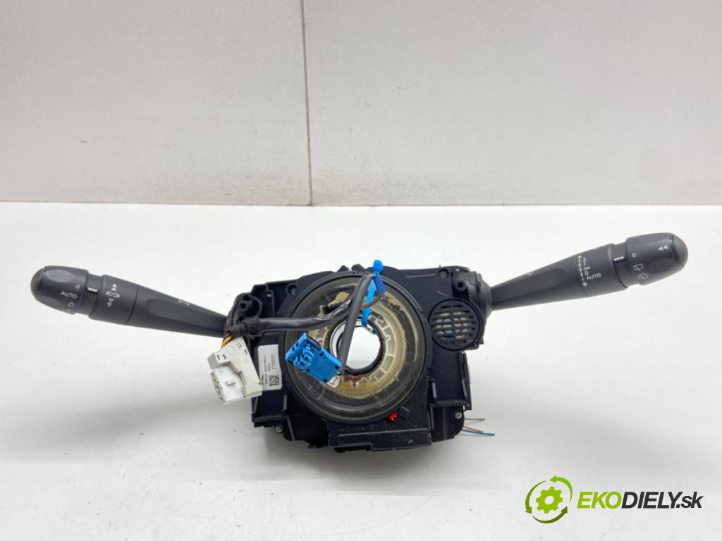 CITROEN C4 CACTUS liftback 2015 60 kW 1.2 VTi 82 1199 přepínač kombinovaný 98046105ZD (Páčky pod volantem)
