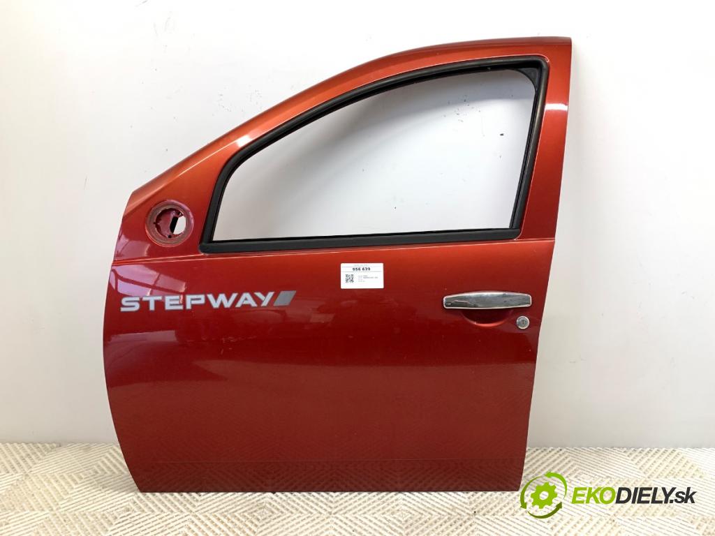 DACIA SANDERO liftback 2012 63 kW 1.6 1598 dveře levý přední část 