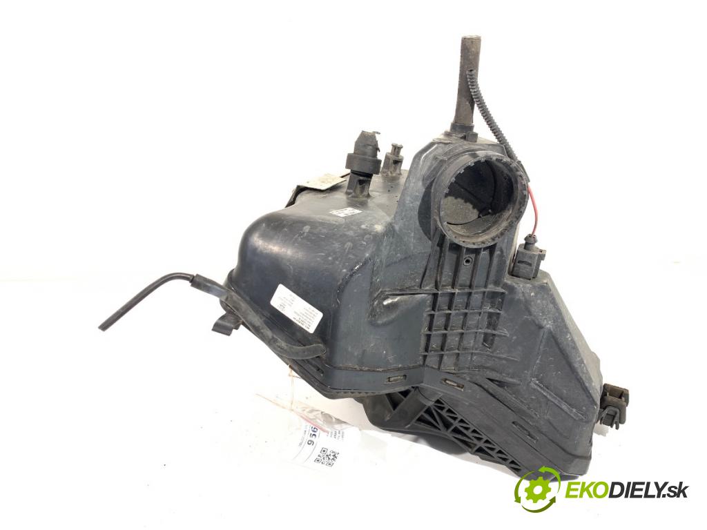 AUDI A4 B8 Kombi 2012 105 kW 2.0 TDI 1968 Obal filtra vzduchu 8K0133835BM (Obal vzduchového filtra)