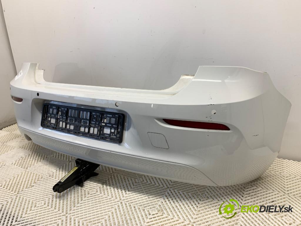 BMW F20 liftback 2019 100 kW 118 i 1598 nárazník zadní část 300