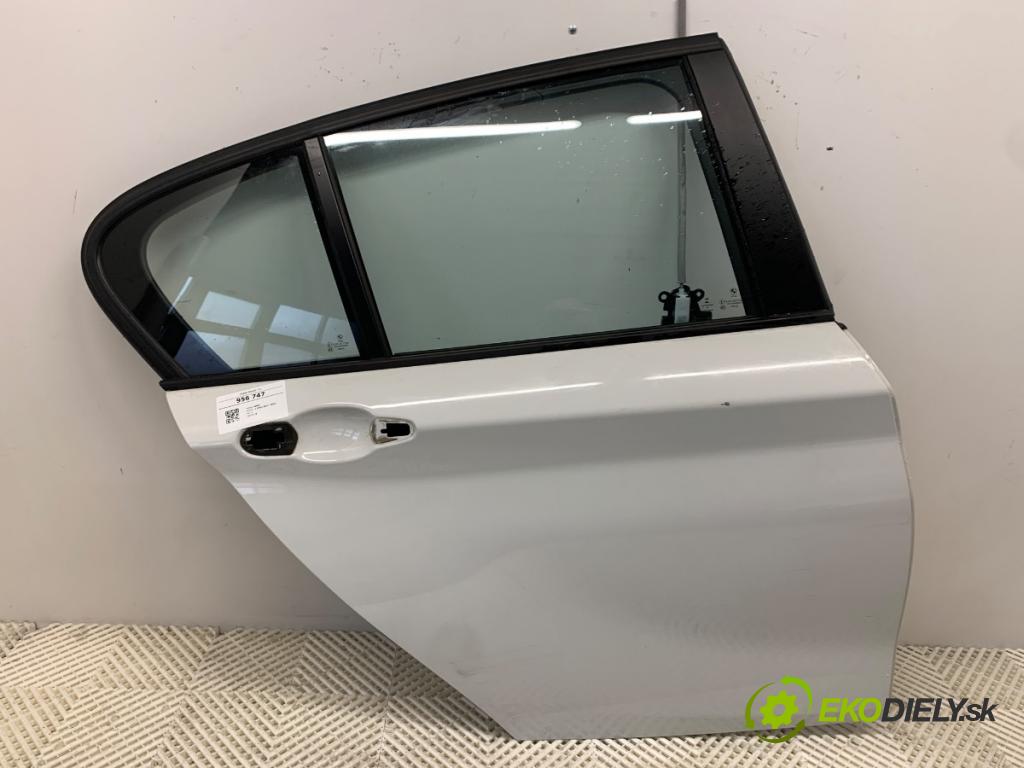 BMW F20 liftback 2019 100 kW 118 i 1598 Dvere pravy zad 300 