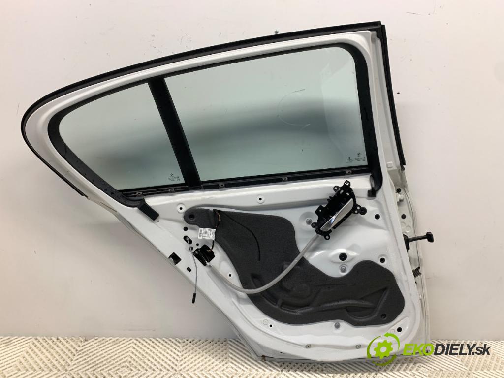 BMW F20 liftback 2019 100 kW 118 i 1598 Dvere ľavy zad 300