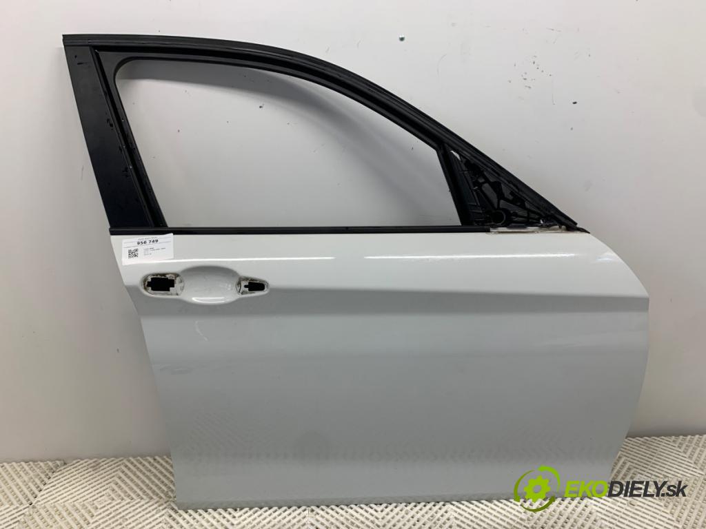 BMW F20 liftback 2019 100 kW 118 i 1598 Dvere pravy predný 300 