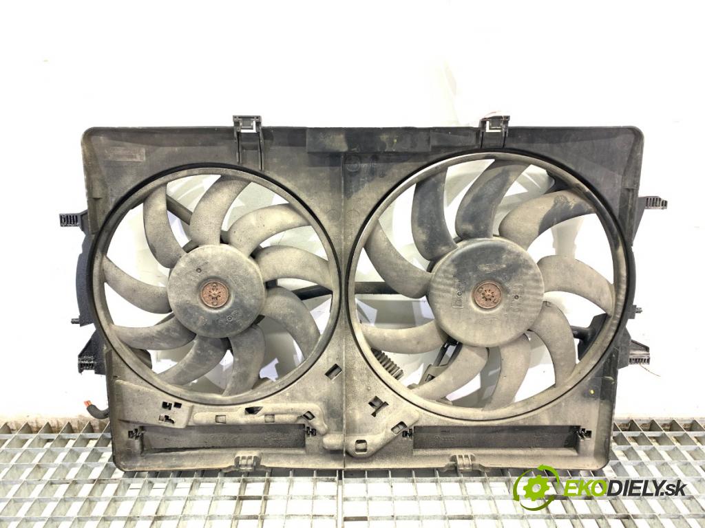 AUDI A5 8T liftback 2010 155 kW 2.0 TFSI quattro 1984 Ventilátor chladiča 8K0121003M (Ventilátor)