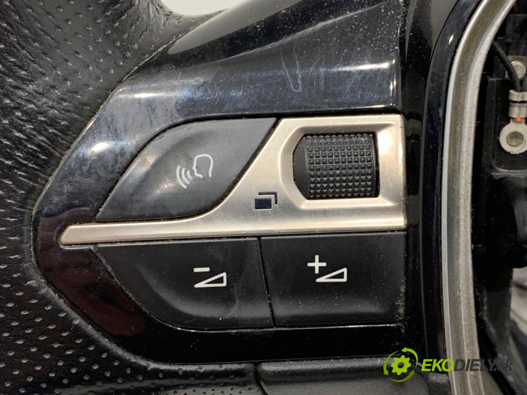 PEUGEOT 5008 II nadwozie wielkoprzestrzenne (MPV) 2017 133 kW 2.0 BlueHDi 180 1997 Volant 98105489ZD (Volant)
